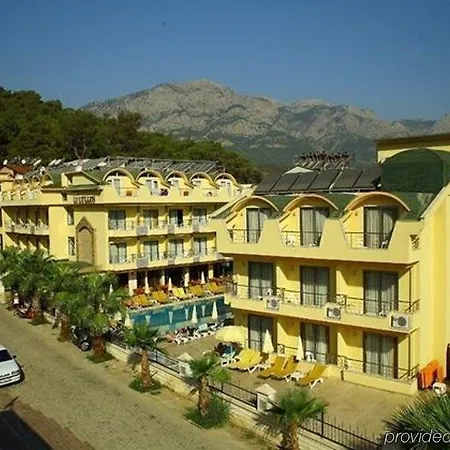 Grand Lukullus Hotel